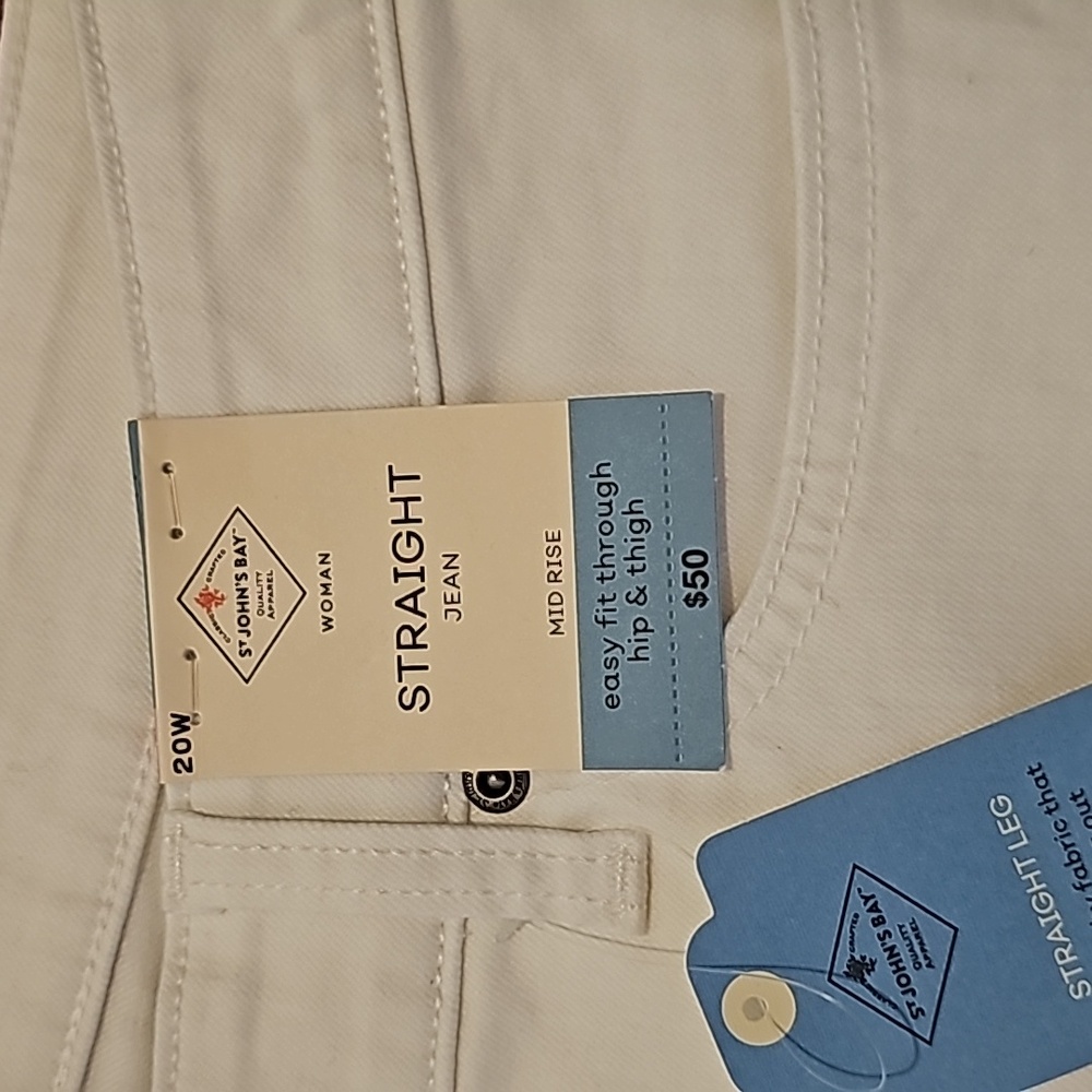 White jeans - Picture 2 of 5